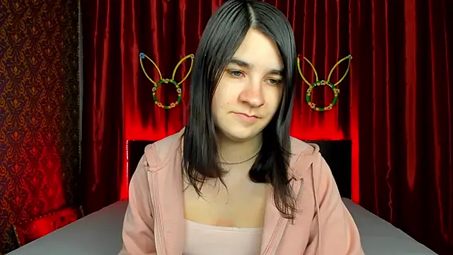  Polly Love  online show from 04/11/26, 05:56