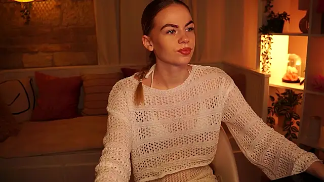 sn0w barbie online show from 12/18/24, 02:06