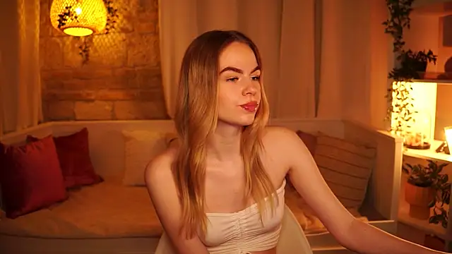 sn0w barbie online show from 01/15/25, 02:35