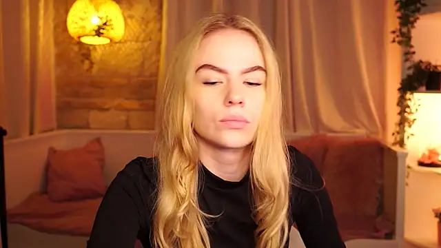 sn0w barbie online show from 09/16/25, 06:36