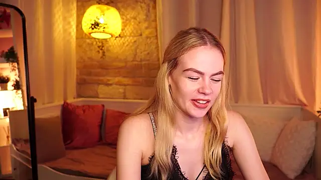 sn0w barbie online show from 10/07/25, 09:28