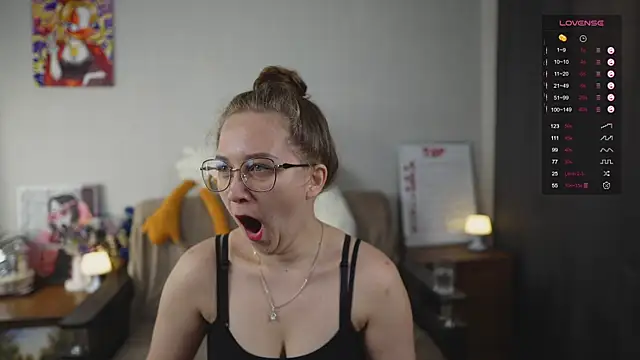 Miatiny online show from 09/10/25, 03:17