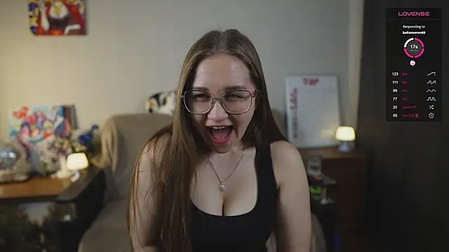 Miatiny online show from 10/04/25, 04:16