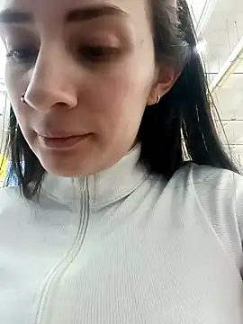 SAMANTHA-16  online show from 01/18/25, 05:15