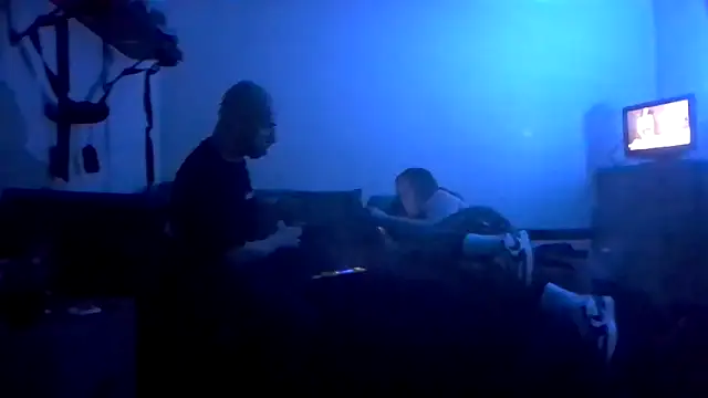 Snapshot of nakedtony81 chatting on 01/06/26, 08:51 nakedtony81 online show from 01/06/26, 08:51