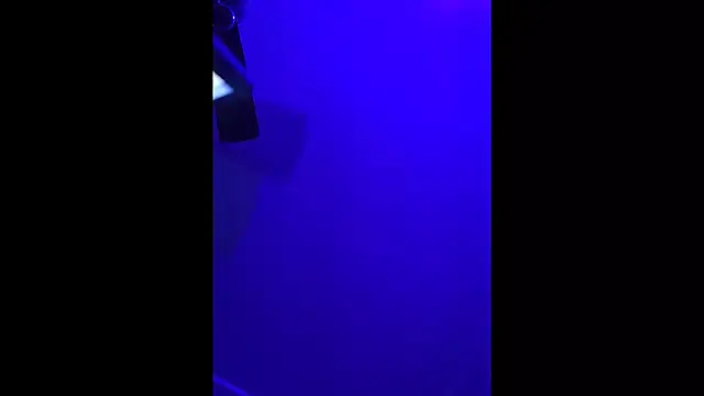 Snapshot of nakedtony81 chatting on 01/12/26, 02:00 nakedtony81 online show from 01/12/26, 02:00