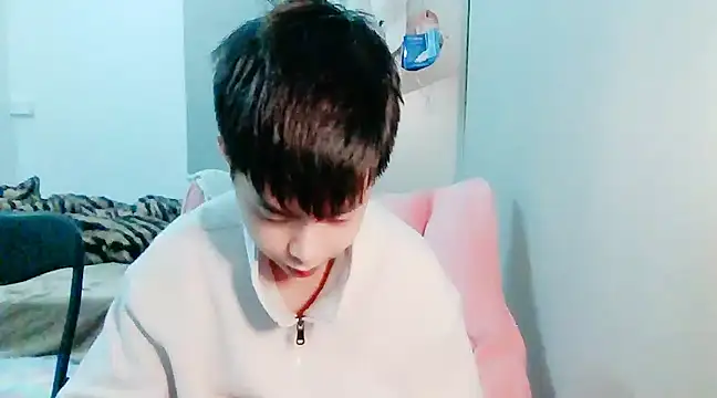 FFFFZ189 online show from 12/12/24, 02:22