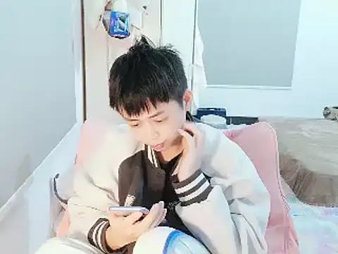 FFFFZ189 online show from 01/13/25, 02:42