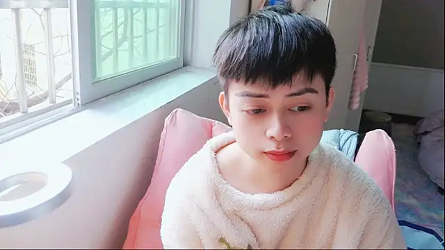 FFFFZ189 online show from 02/04/25, 08:02