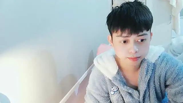 FFFFZ189 online show from 03/08/25, 10:54