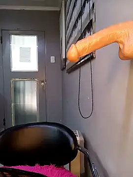 DickDiva1 online show from 02/22/25, 07:12