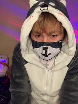 KEI 96 online show from 02/09/25, 04:04