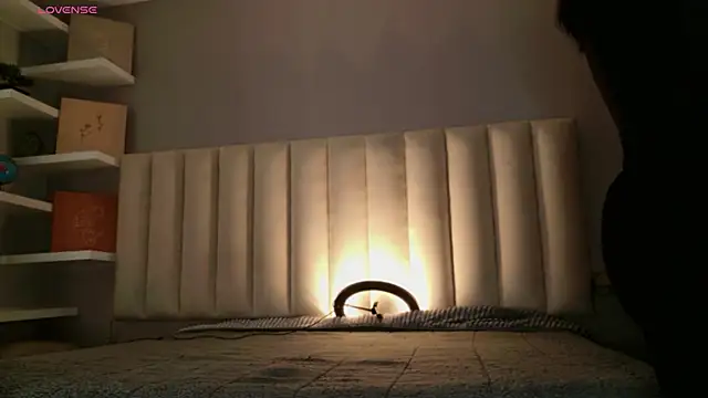 Megan mooree  online show from 02/27/26, 12:38