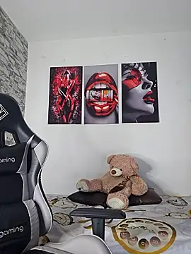 Antonella2 m online show from 01/15/26, 01:05