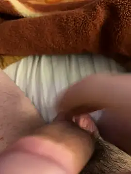 Snapshot of silence_uy chatting on 12/14/24, 07:18 silence uy online show from 12/14/24, 07:18