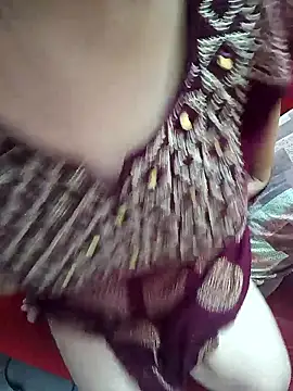 Snapshot of yourtamilcouple chatting on 01/11/26, 03:11 yourtamilcouple online show from 01/11/26, 03:11