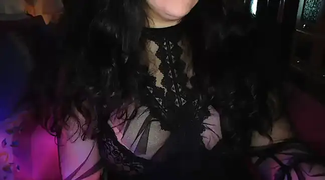 CronacaErotica online show from 01/19/25, 08:51