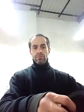 Snapshot of 1Amarguetix chatting on 12/17/24, 08:23 1Amarguetix online show from 12/17/24, 08:23