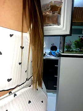 Snapshot of Shianrose chatting on 10/07/25, 11:13 Shianrose online show from 10/07/25, 11:13