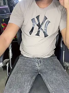 sexyboy09 online show from 12/21/24, 06:02