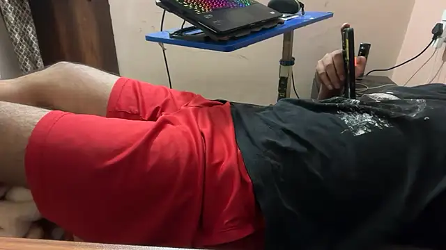 sexyboy09 online show from 10/11/25, 09:41