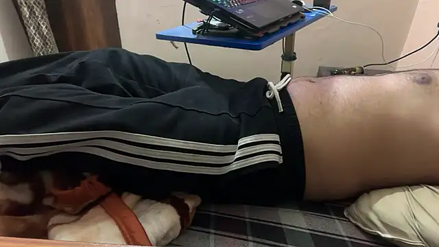 sexyboy09 online show from 10/22/25, 07:02