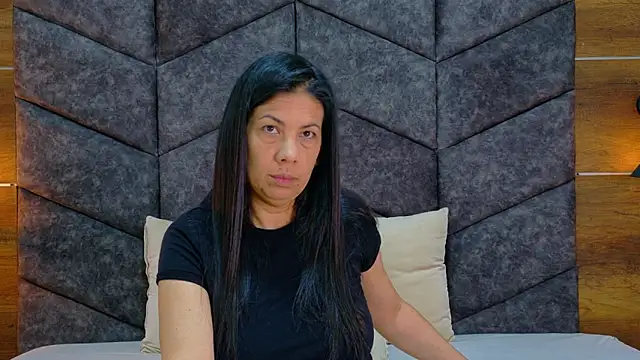 JaylaScott   online show from 02/01/26, 11:42