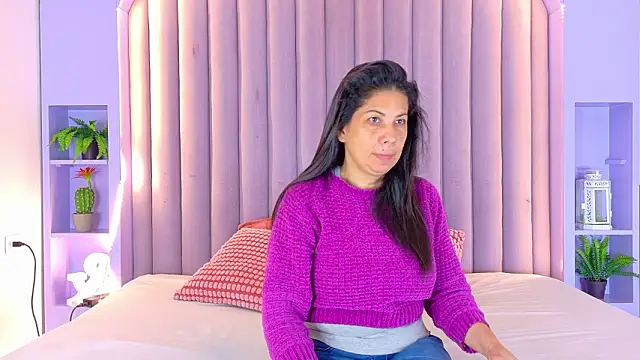 JaylaScott   online show from 03/24/26, 11:37