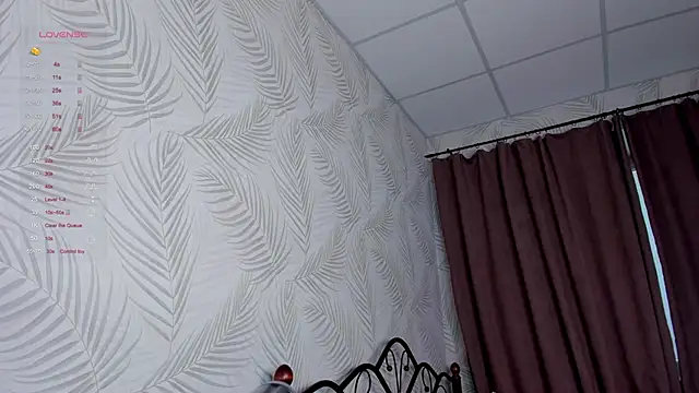 Snapshot of Blossom_Sonya chatting on 02/04/25, 10:21 Blossom Sonya online show from 02/04/25, 10:21