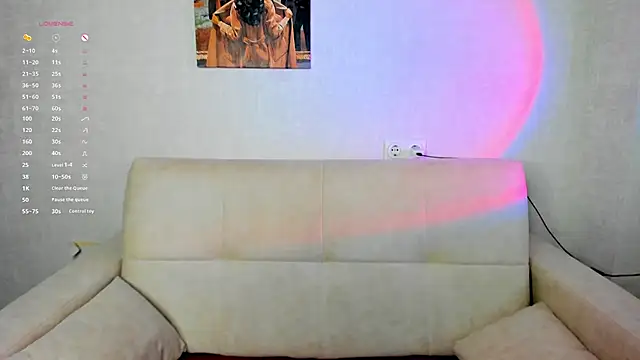 Snapshot of Blossom_Sonya chatting on 02/13/25, 04:00 Blossom Sonya online show from 02/13/25, 04:00