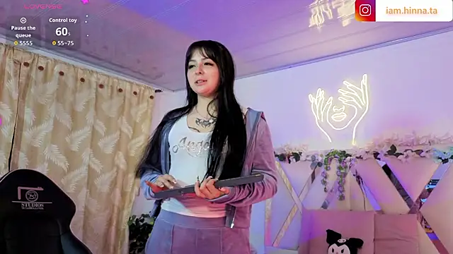 hina tay online show from 03/09/26, 03:21