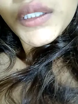 Snapshot of sabnam_69 chatting on 01/11/25, 03:52 sabnam 69 online show from 01/11/25, 03:52