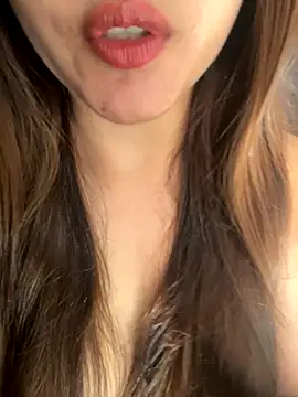 Snapshot of sabnam_69 chatting on 10/27/25, 07:34 sabnam 69 online show from 10/27/25, 07:34