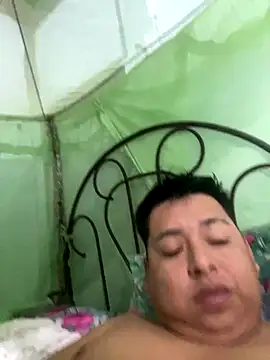 Avilespozo19993 online show from 10/13/25, 01:38