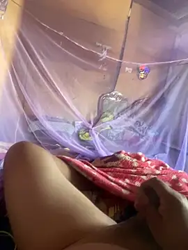 Avilespozo19993 online show from 04/18/26, 01:59