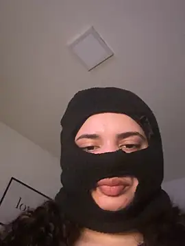 Snapshot of Nellsangels chatting on 01/16/25, 01:14 Nellsangels online show from 01/16/25, 01:14