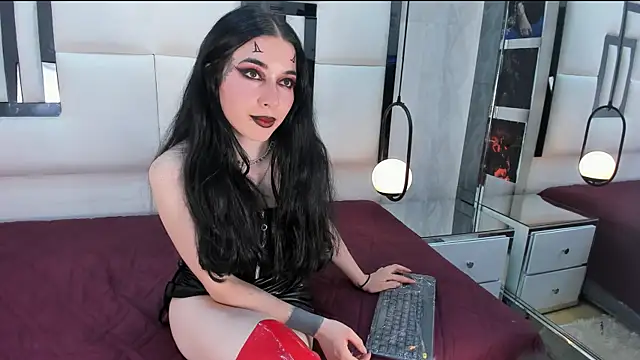 Snapshot of alixxon1 chatting on 12/05/24, 06:22 alixxon1 online show from 12/05/24, 06:22
