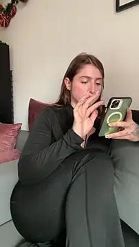 kamel-ayesha online show from 12/18/25, 02:45