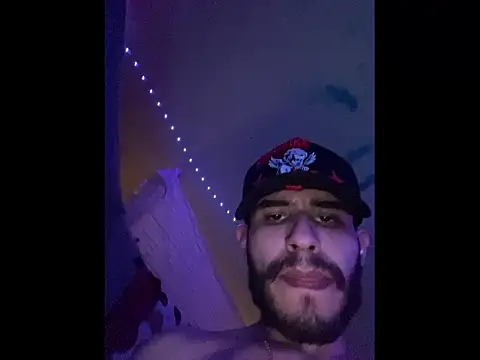 Snapshot of Elvergalarga66622 chatting on 03/04/26, 06:47 Elvergalarga66622 online show from 03/04/26, 06:47