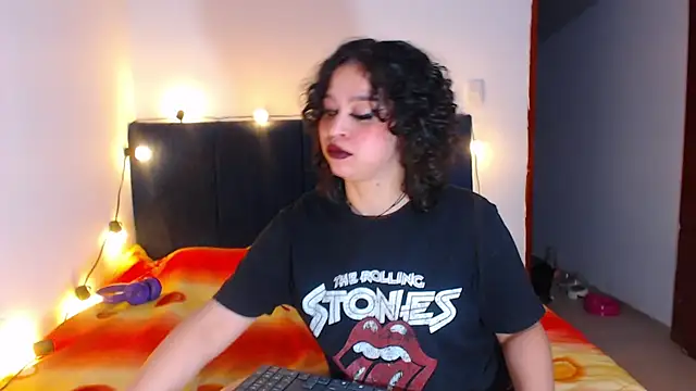 Bitsy Messy online show from 07/12/26, 11:18