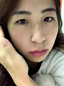 Snapshot of Aimeil chatting on 12/08/24, 01:56 Aimeil online show from 12/08/24, 01:56