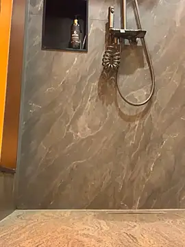 Snapshot of Aimeil chatting on 03/18/25, 04:59 Aimeil online show from 03/18/25, 04:59