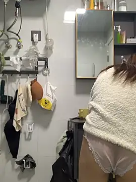 Aimeil online show from 03/17/26, 04:43