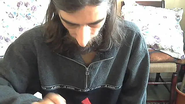 vulpe8400 online show from 04/12/26, 06:51