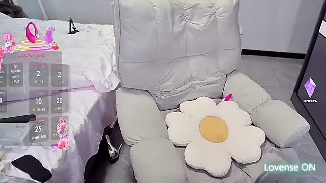 Feifei-cn online show from 10/12/25, 02:49