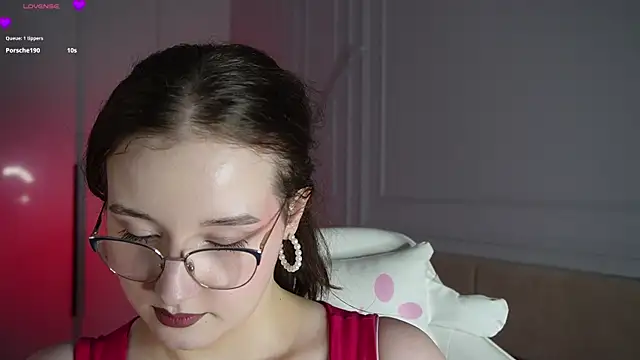 Snapshot of ArleighFrankson chatting on 12/07/24, 08:49 ArleighFrankson online show from 12/07/24, 08:49