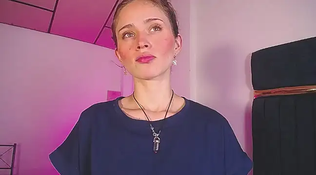 Snapshot of fulfill_fantasies1 chatting on 02/04/25, 04:48 fulfill fantasies1 online show from 02/04/25, 04:48