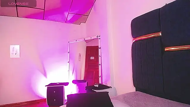 Snapshot of fulfill_fantasies1 chatting on 02/11/25, 06:30 fulfill fantasies1 online show from 02/11/25, 06:30