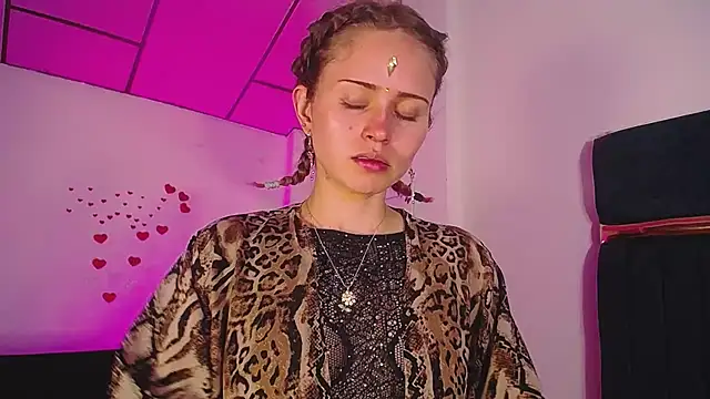 Snapshot of fulfill_fantasies1 chatting on 02/26/25, 04:03 fulfill fantasies1 online show from 02/26/25, 04:03