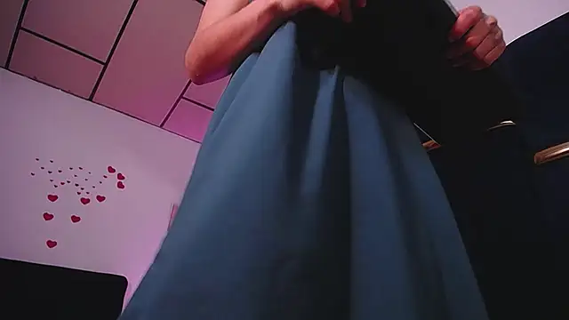 Snapshot of fulfill_fantasies1 chatting on 03/04/25, 10:02 fulfill fantasies1 online show from 03/04/25, 10:02